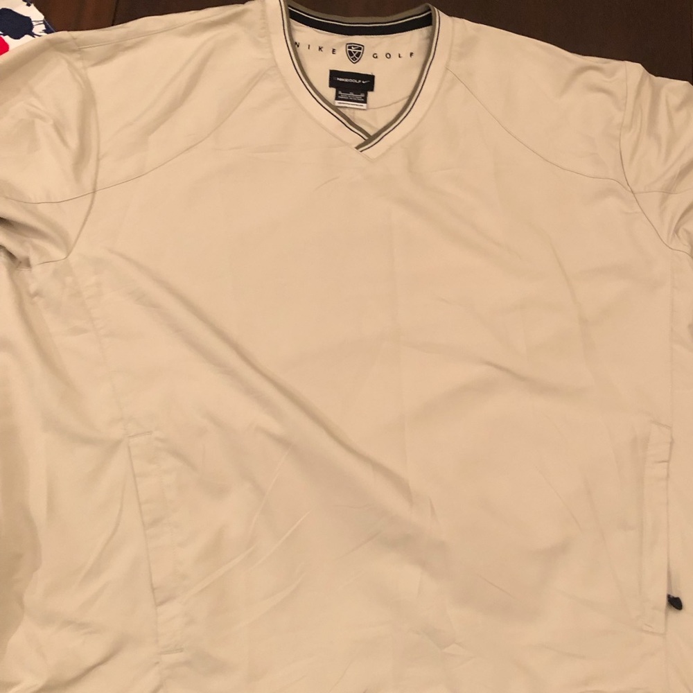 Nike golf pull over